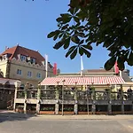 Wirtshaus & Landsknecht 호텔 메어부쉬