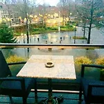 Wirtshaus & Landsknecht מלון 3*