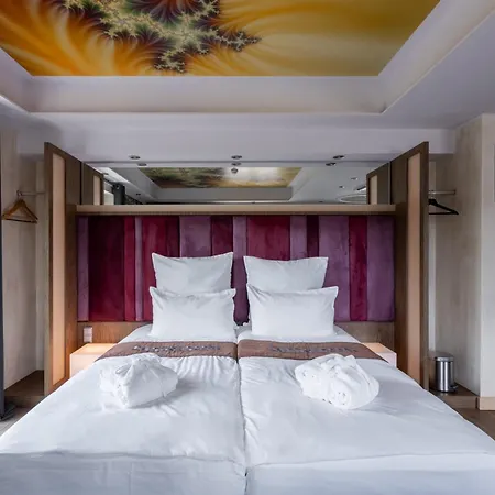 Wirtshaus & Landsknecht Hotel 3*