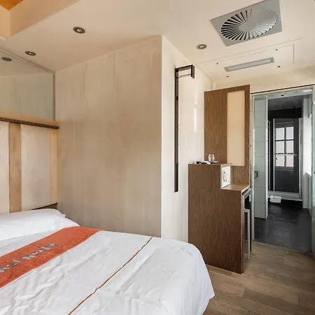 Wirtshaus & Landsknecht 3*