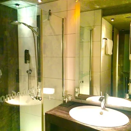 Wirtshaus & Landsknecht 3*