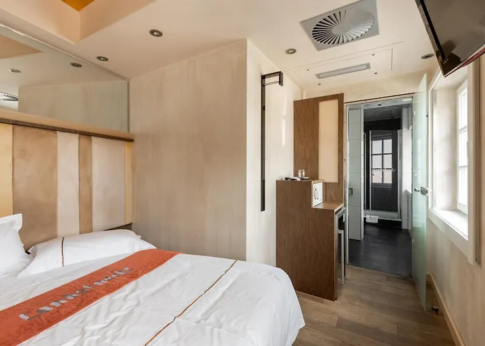 Wirtshaus & Landsknecht 酒店 梅尔布施