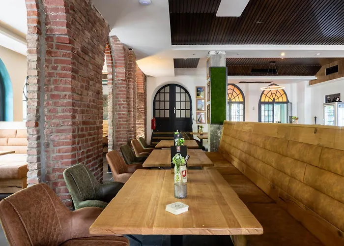 Hotel Wirtshaus&hotel Landsknecht