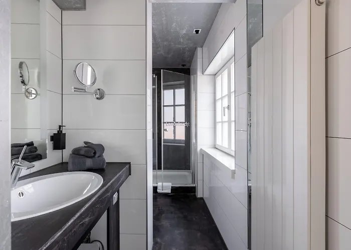 Wirtshaus & Landsknecht 酒店 3*